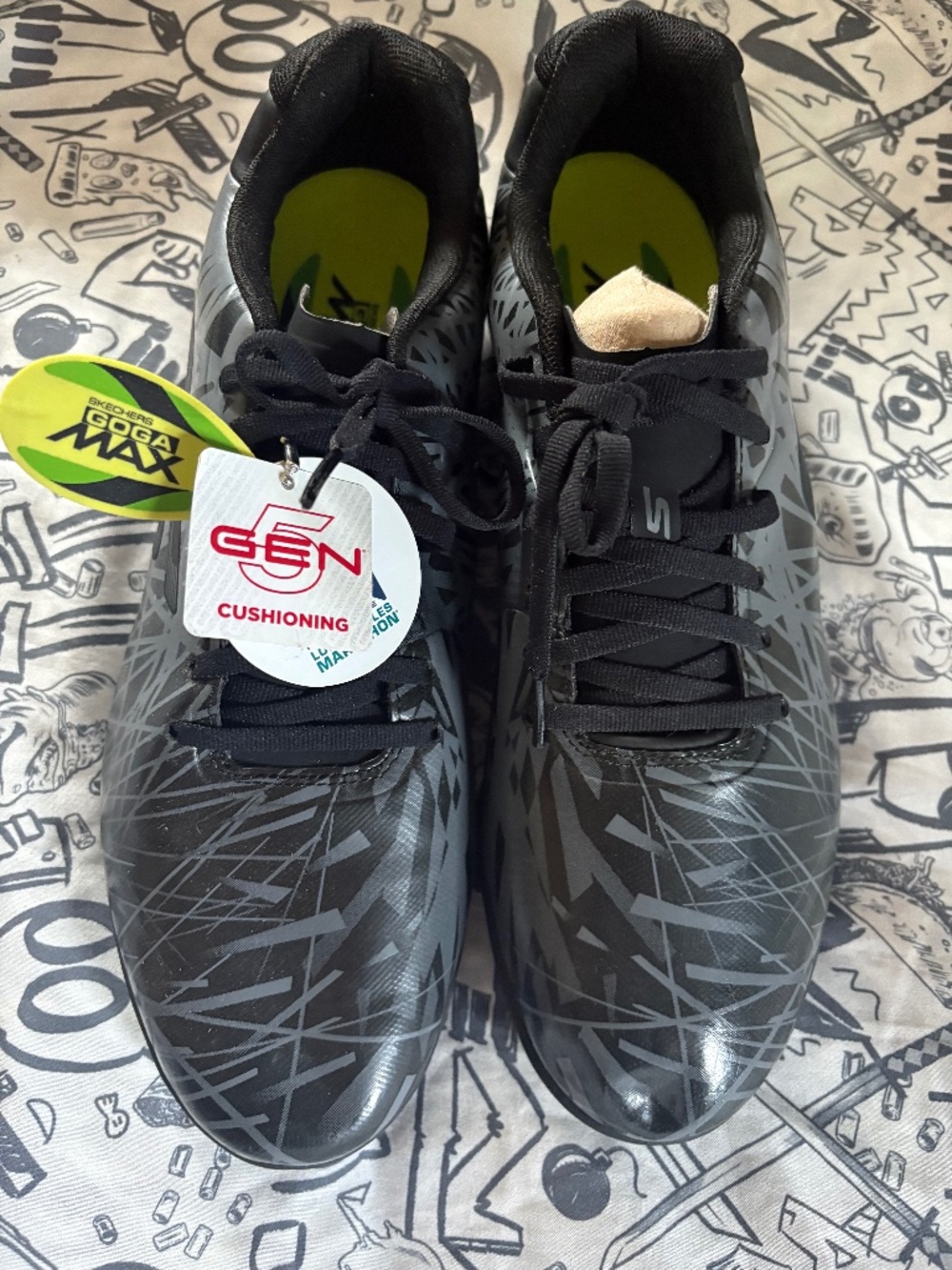 NWT gogomax sketchers men’s 10.5 sneakers